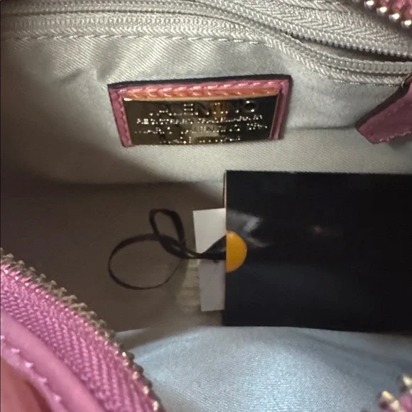 MARIO VALENTINO LEATHER HANDBAG NWT - Picture 6 of 6